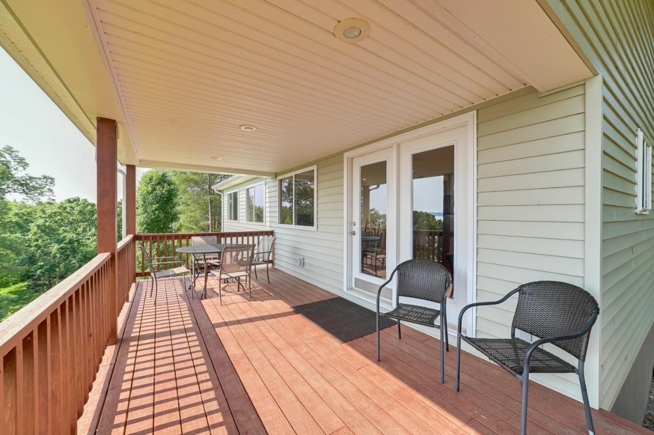 Kentucky Lake Getaway With Lookout Deck, Water View! New Concord Dış mekan fotoğraf