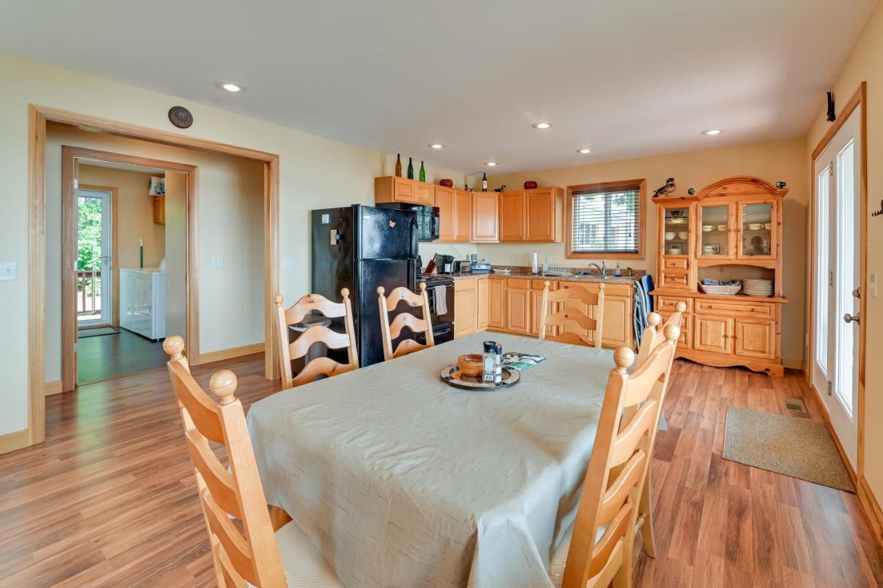 Kentucky Lake Getaway With Lookout Deck, Water View! New Concord Dış mekan fotoğraf