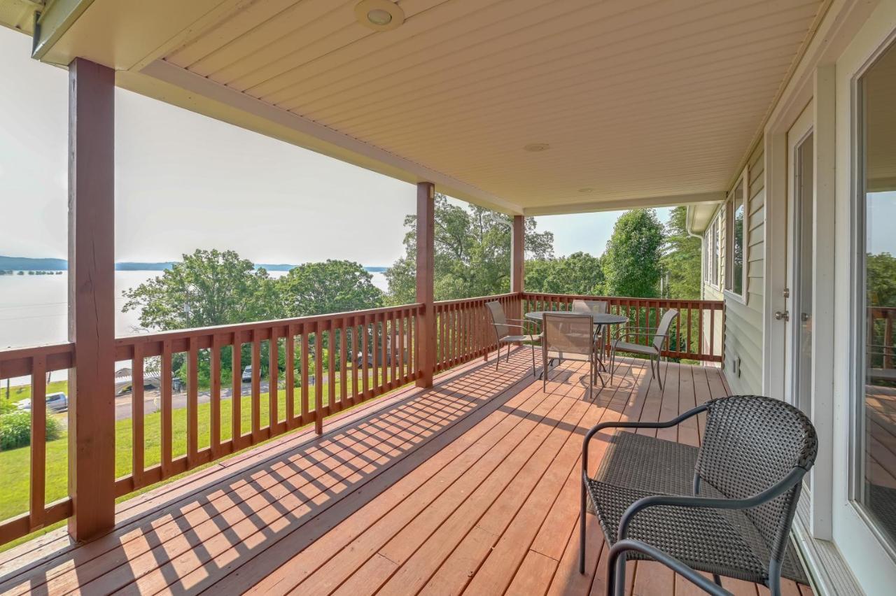 Kentucky Lake Getaway With Lookout Deck, Water View! New Concord Dış mekan fotoğraf