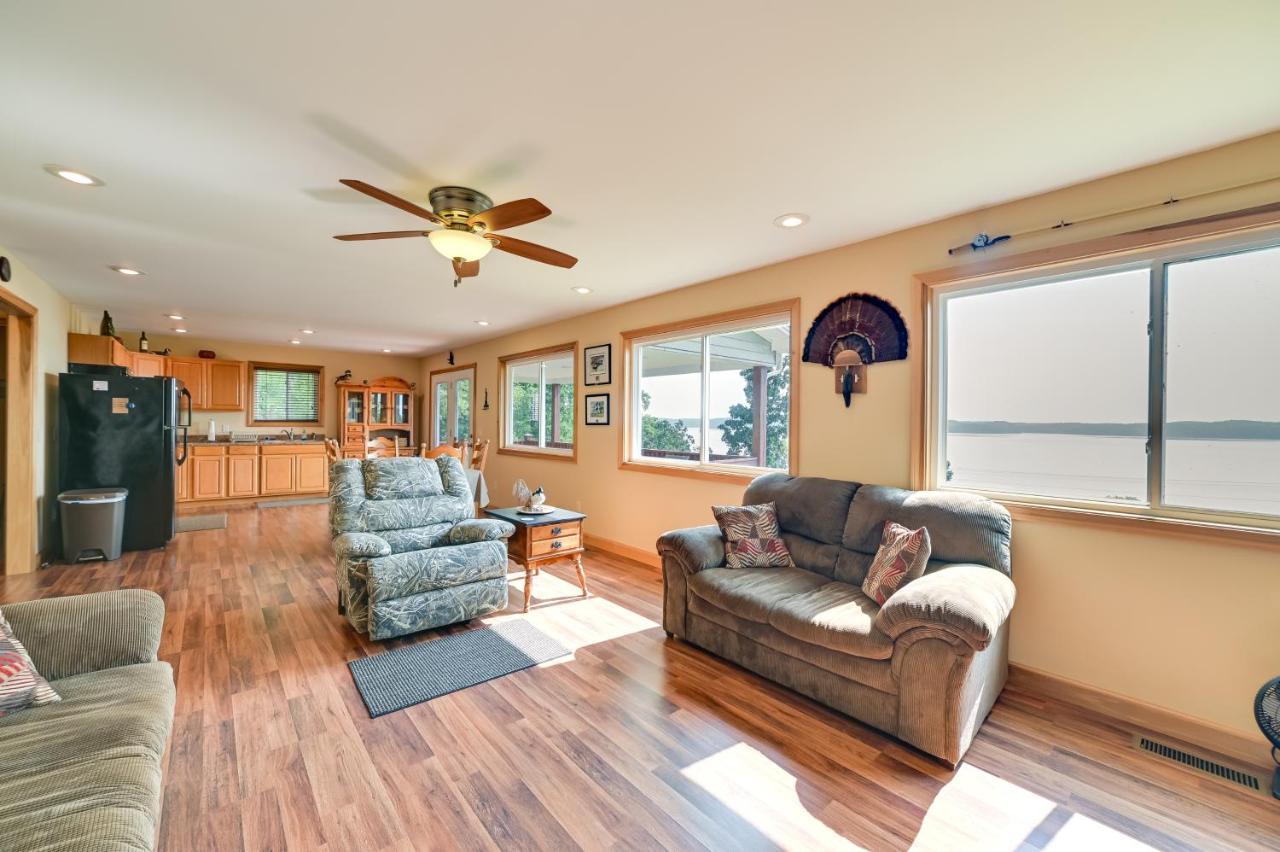 Kentucky Lake Getaway With Lookout Deck, Water View! New Concord Dış mekan fotoğraf