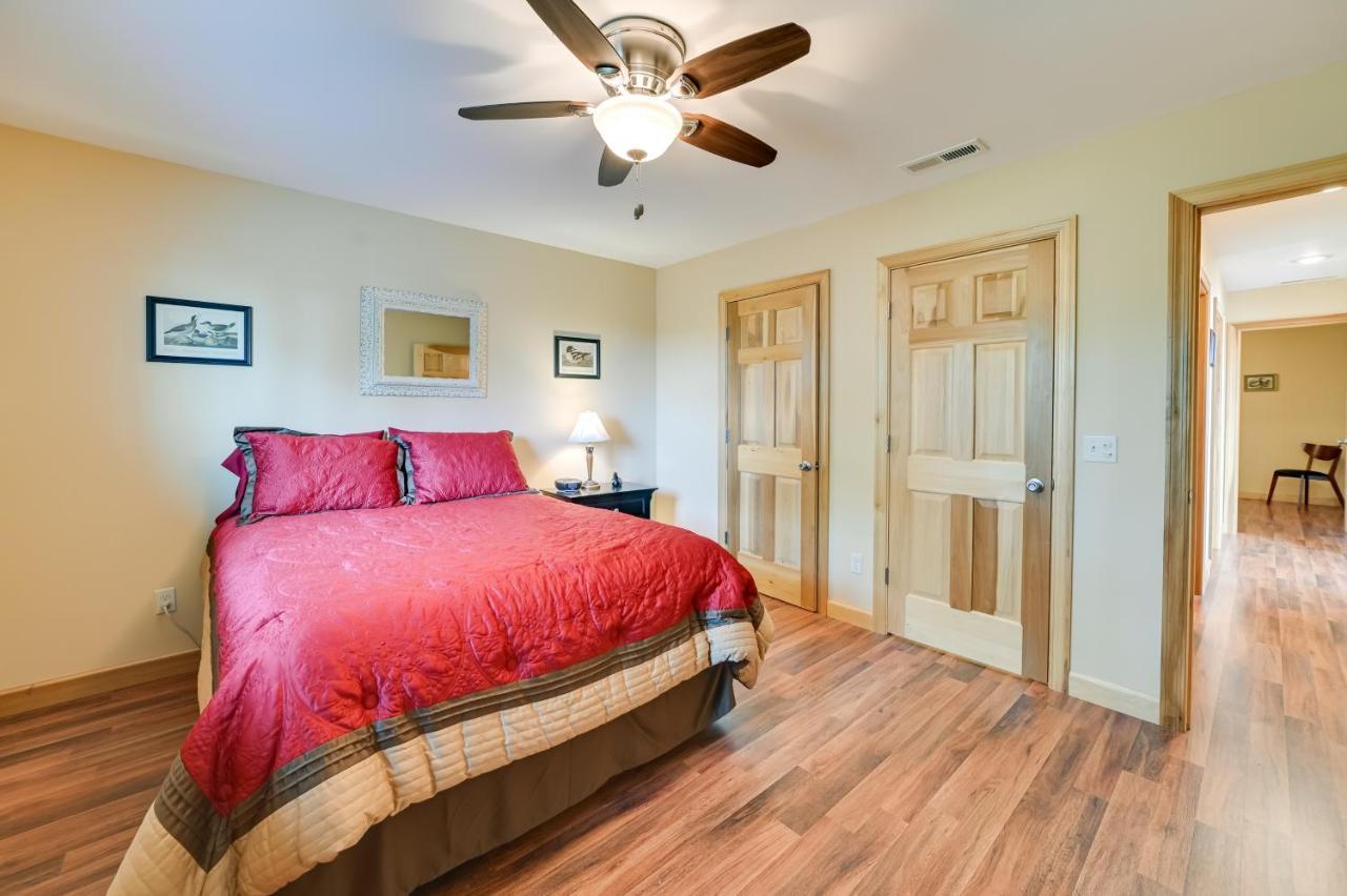 Kentucky Lake Getaway With Lookout Deck, Water View! New Concord Dış mekan fotoğraf